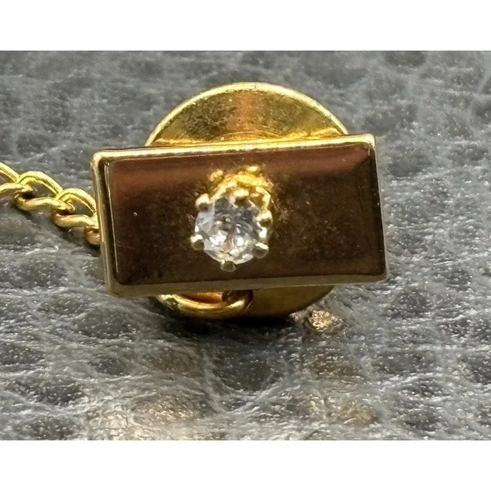 Vintage Men's Tie Tack Rectangle Bar Clear Cubic Zirconia Lapel Pin Gold Tone